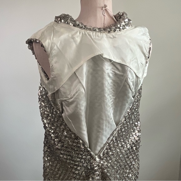 Vintage 1960s Sequined Mini Dress Size 7 - Glamour & Sparkle - Picture 14 of 17